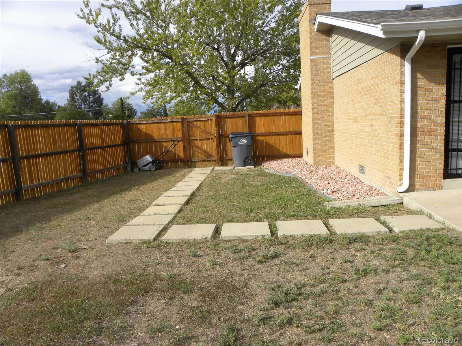 MLS Image #11 for 13204 e parkview drive,aurora, Colorado