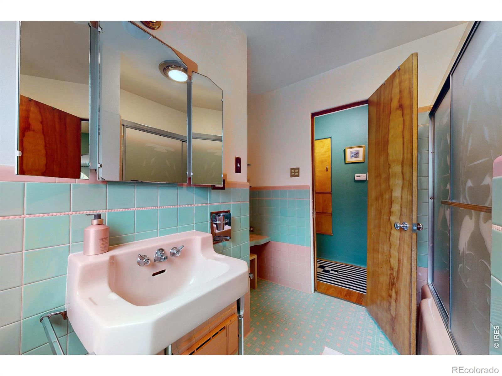 MLS Image #20 for 665  ivy street,denver, Colorado