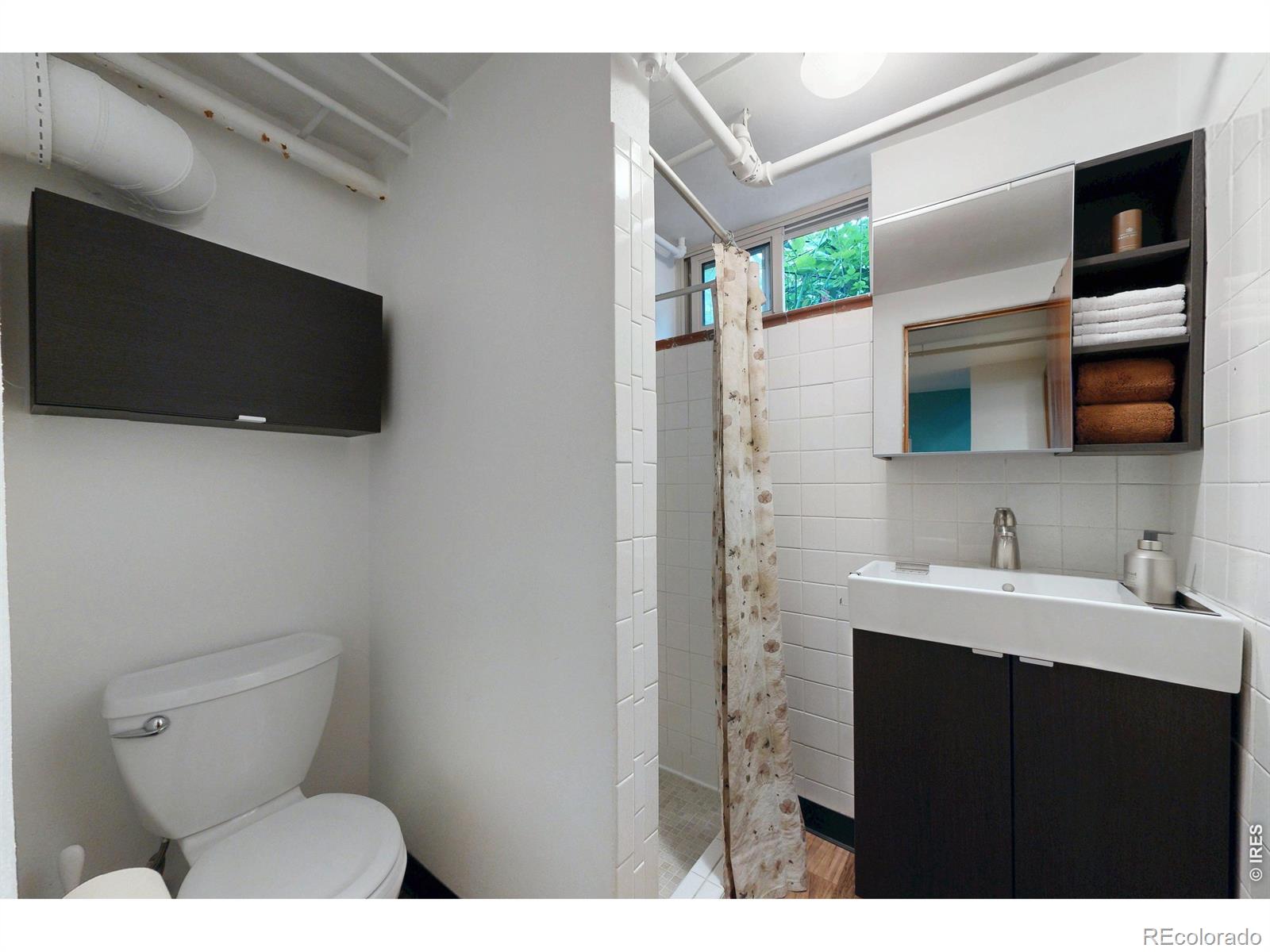 MLS Image #32 for 665  ivy street,denver, Colorado