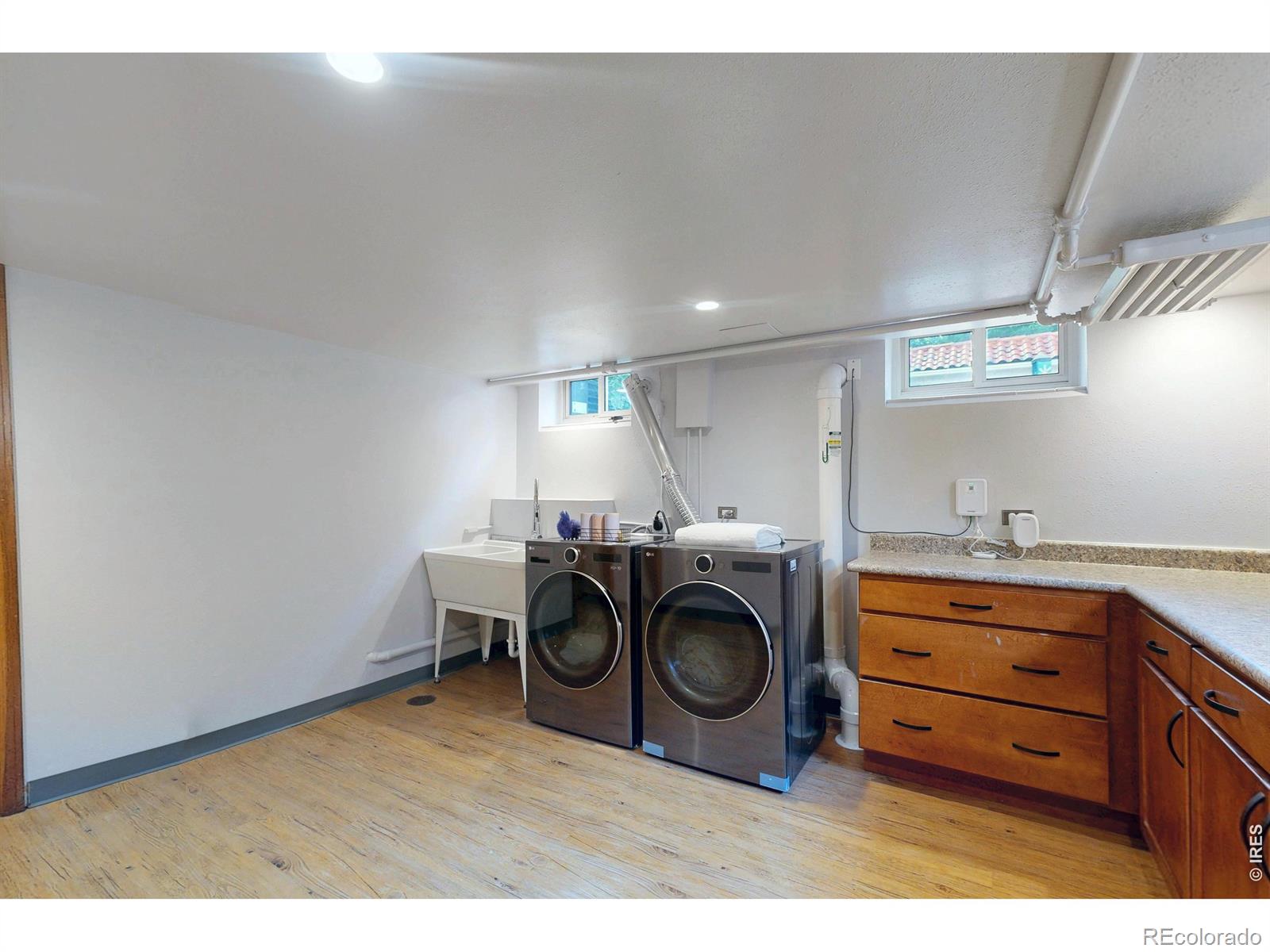 MLS Image #34 for 665  ivy street,denver, Colorado