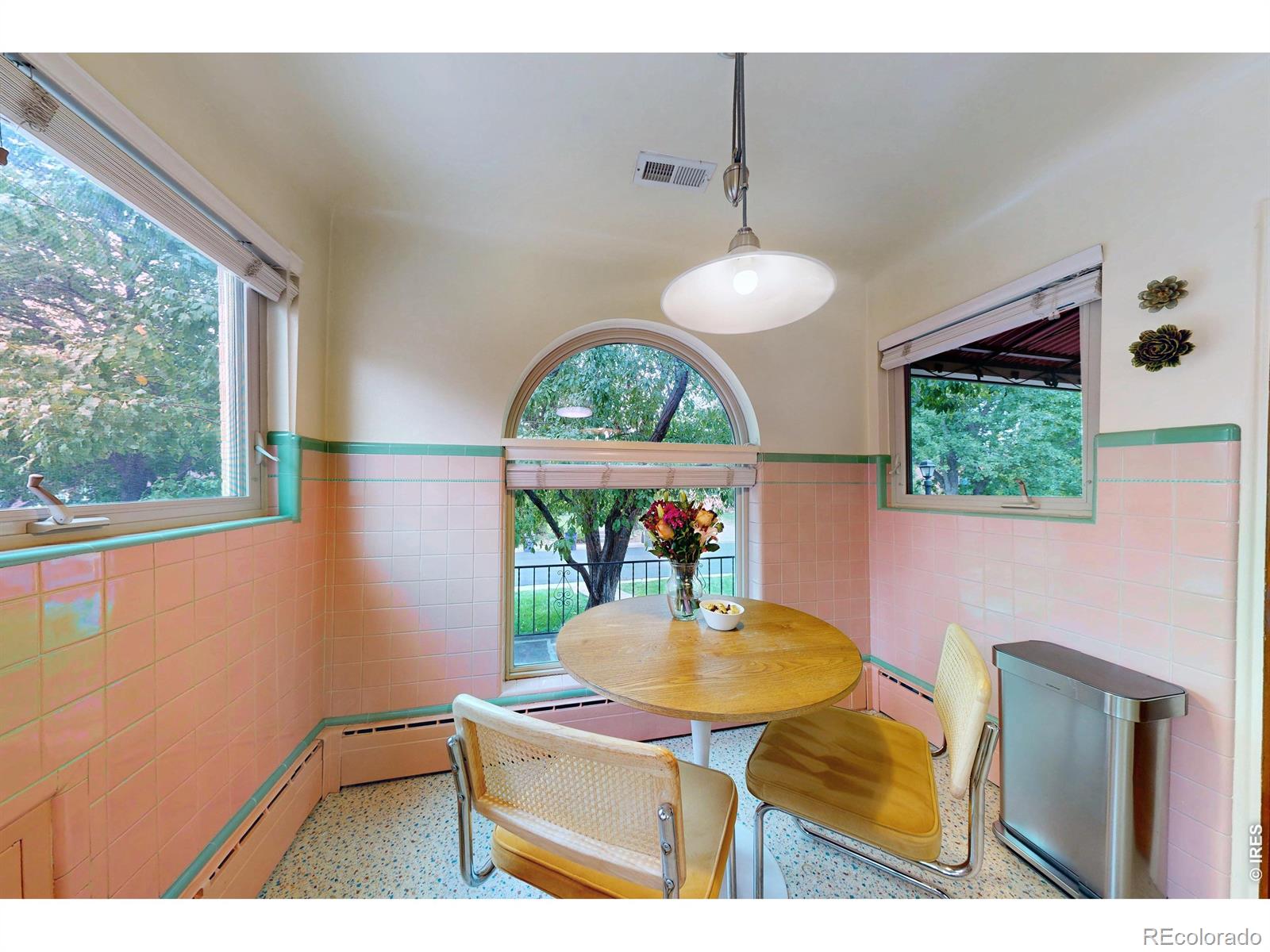 MLS Image #8 for 665  ivy street,denver, Colorado