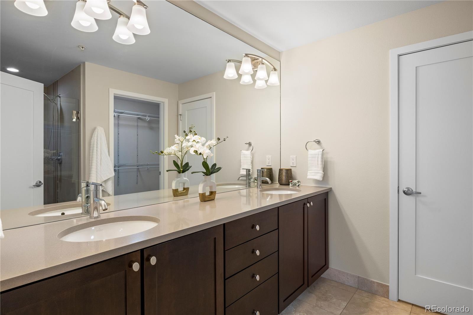 MLS Image #10 for 360 s lafayette street,denver, Colorado