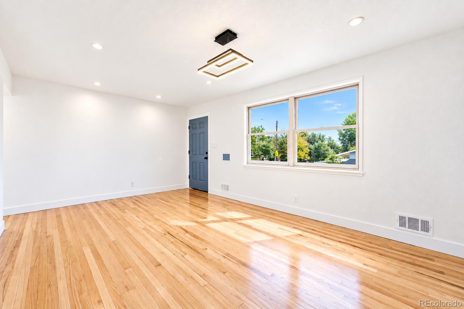 MLS Image #9 for 10475  grant drive,northglenn, Colorado