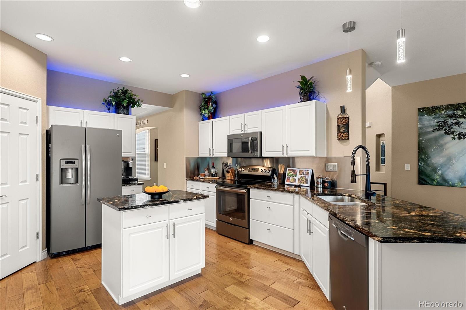 MLS Image #7 for 1312  iris circle,broomfield, Colorado