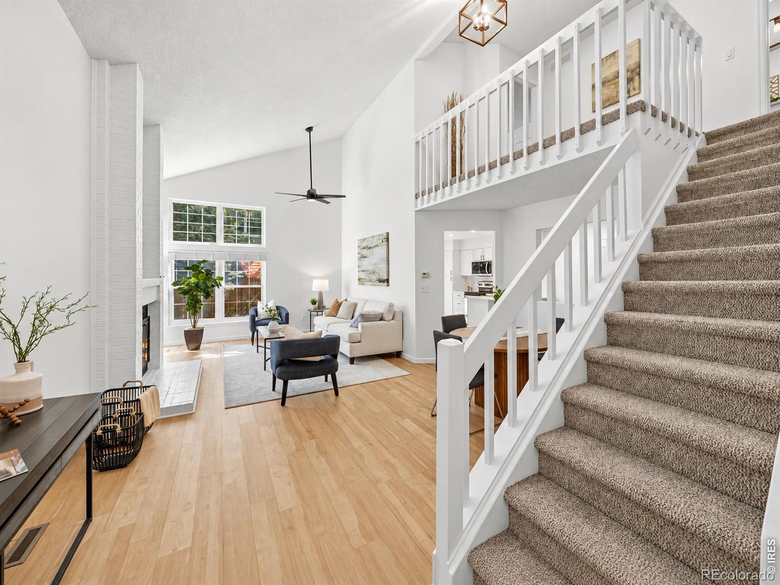 MLS Image #15 for 1562 s spruce street,denver, Colorado