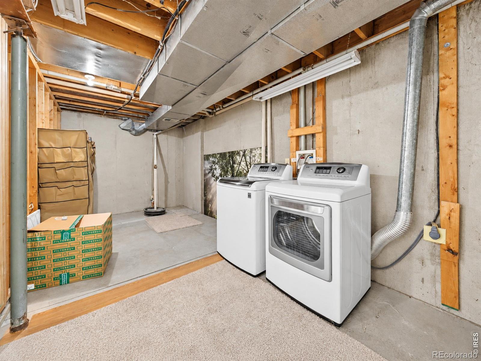 MLS Image #26 for 1562 s spruce street,denver, Colorado