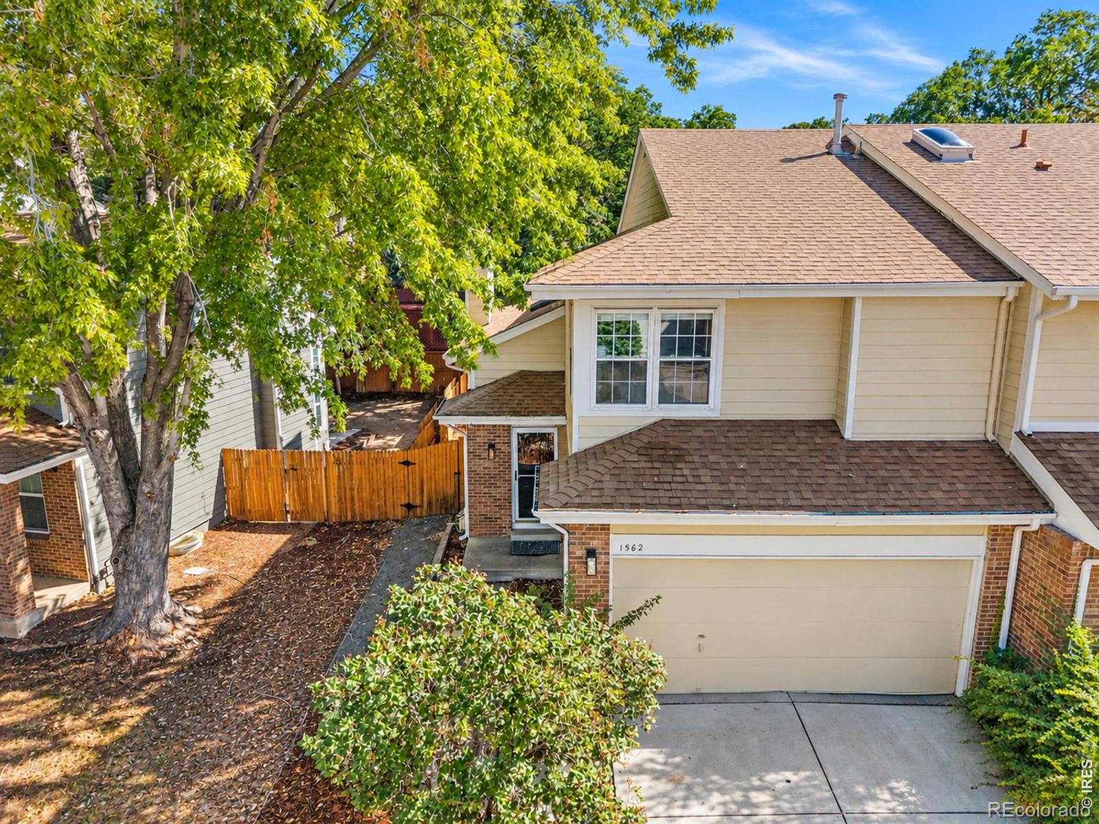 MLS Image #27 for 1562 s spruce street,denver, Colorado