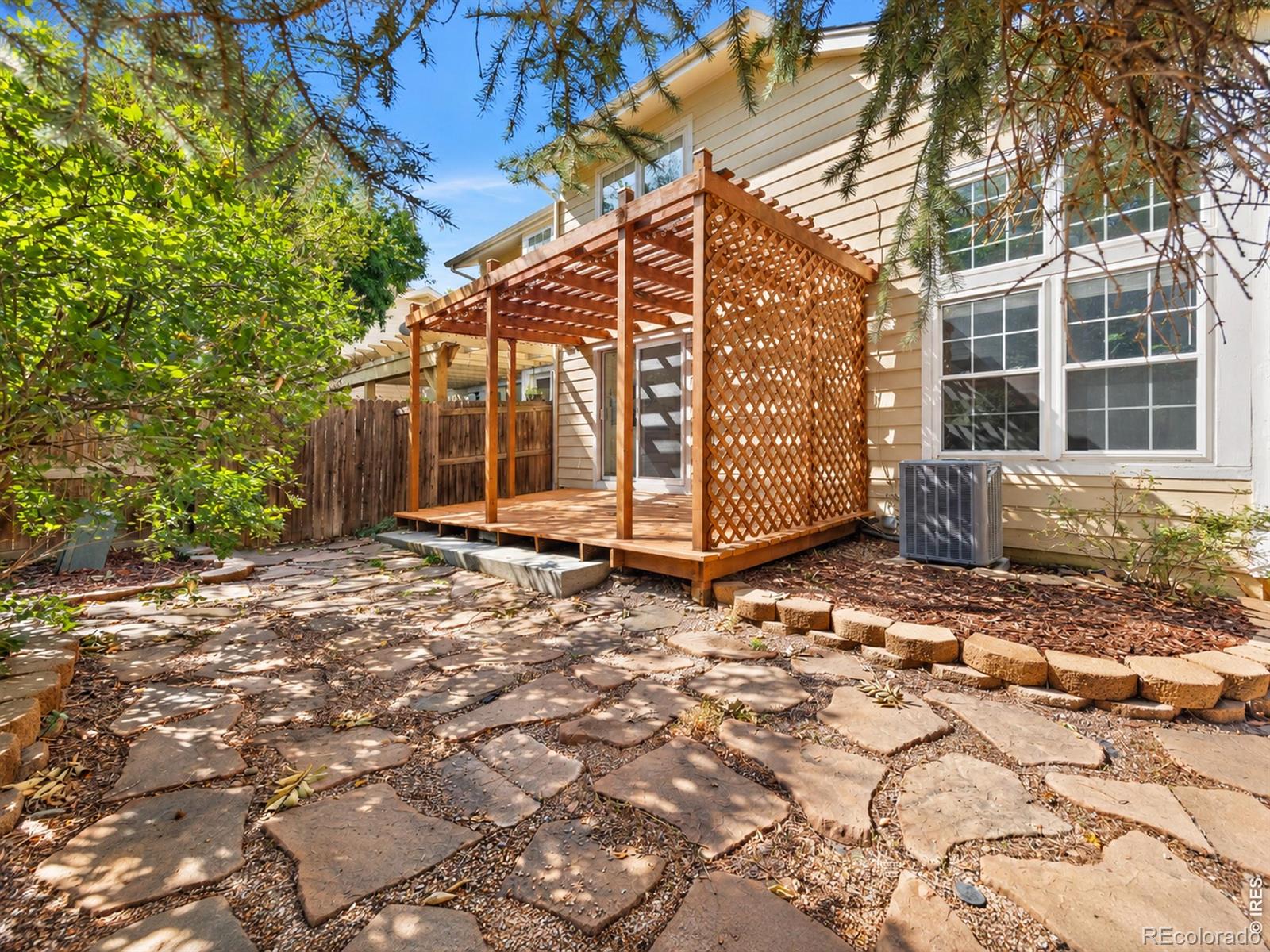 MLS Image #29 for 1562 s spruce street,denver, Colorado