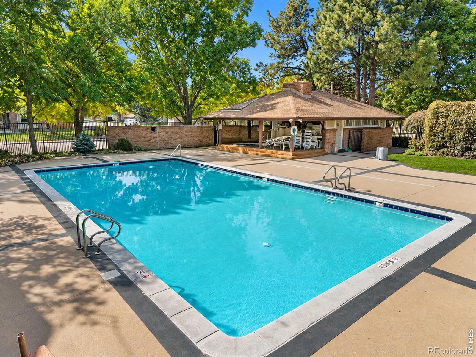 MLS Image #33 for 1562 s spruce street,denver, Colorado