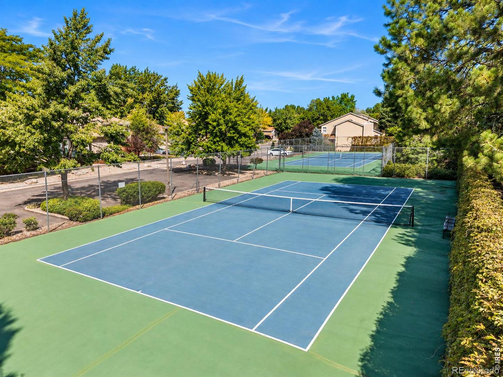 MLS Image #35 for 1562 s spruce street,denver, Colorado