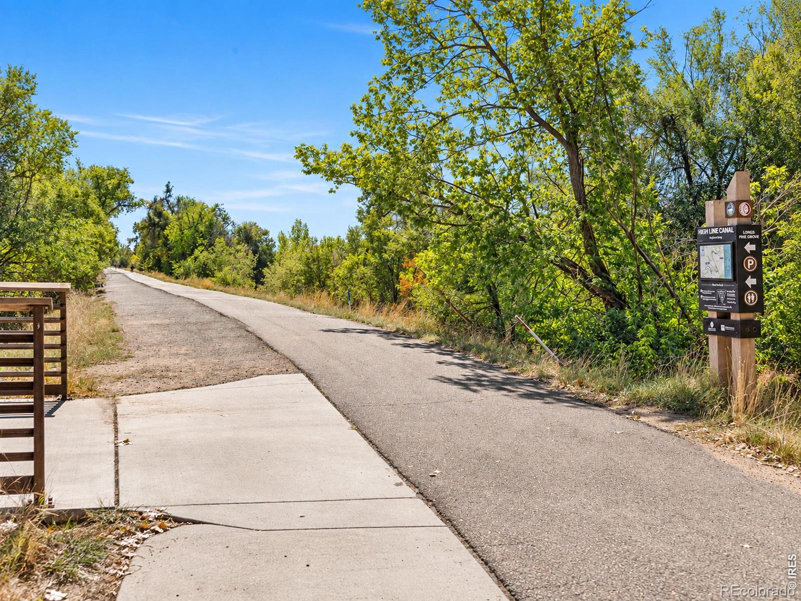 MLS Image #38 for 1562 s spruce street,denver, Colorado