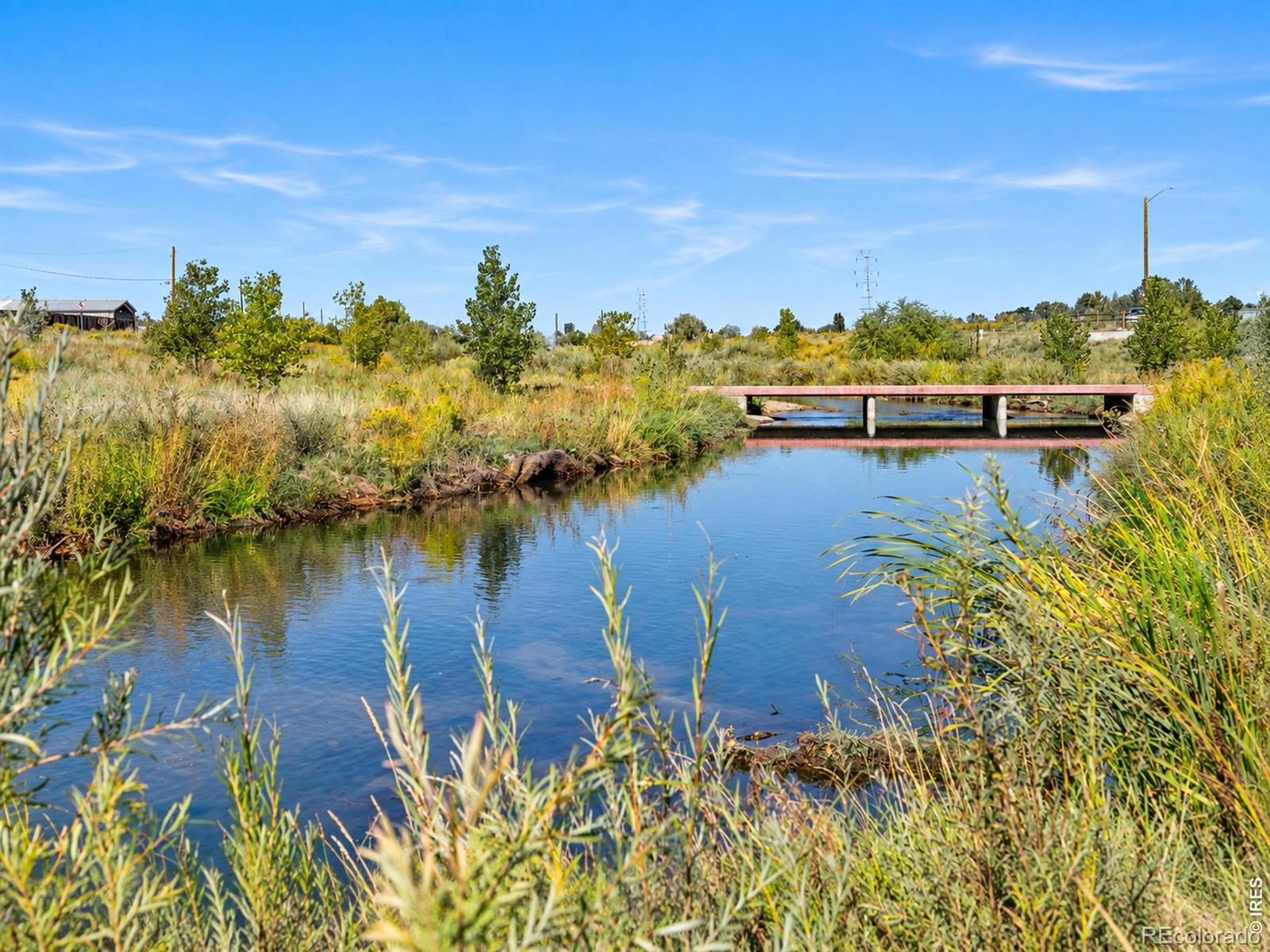 MLS Image #39 for 1562 s spruce street,denver, Colorado