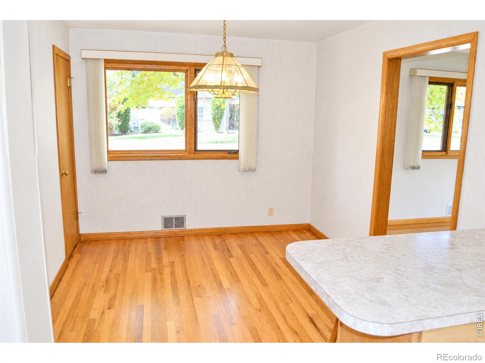 MLS Image #9 for 1542 w 16th street,loveland, Colorado
