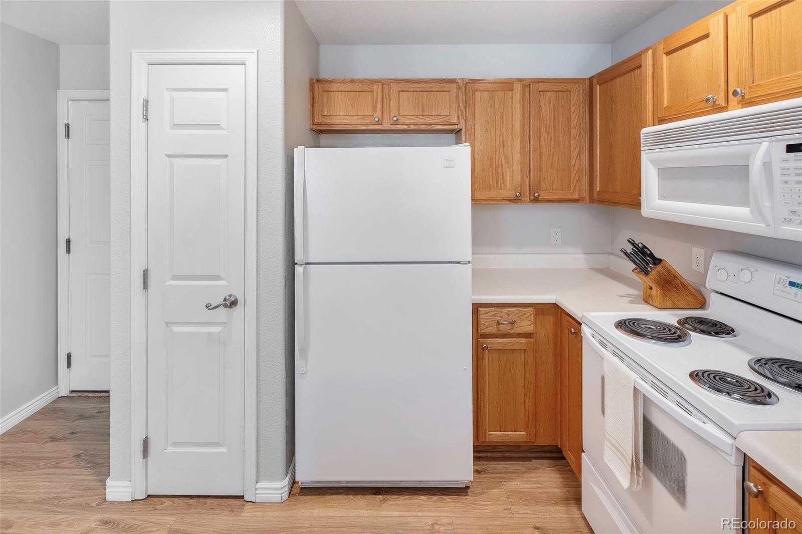 MLS Image #13 for 22106 e berry place,aurora, Colorado