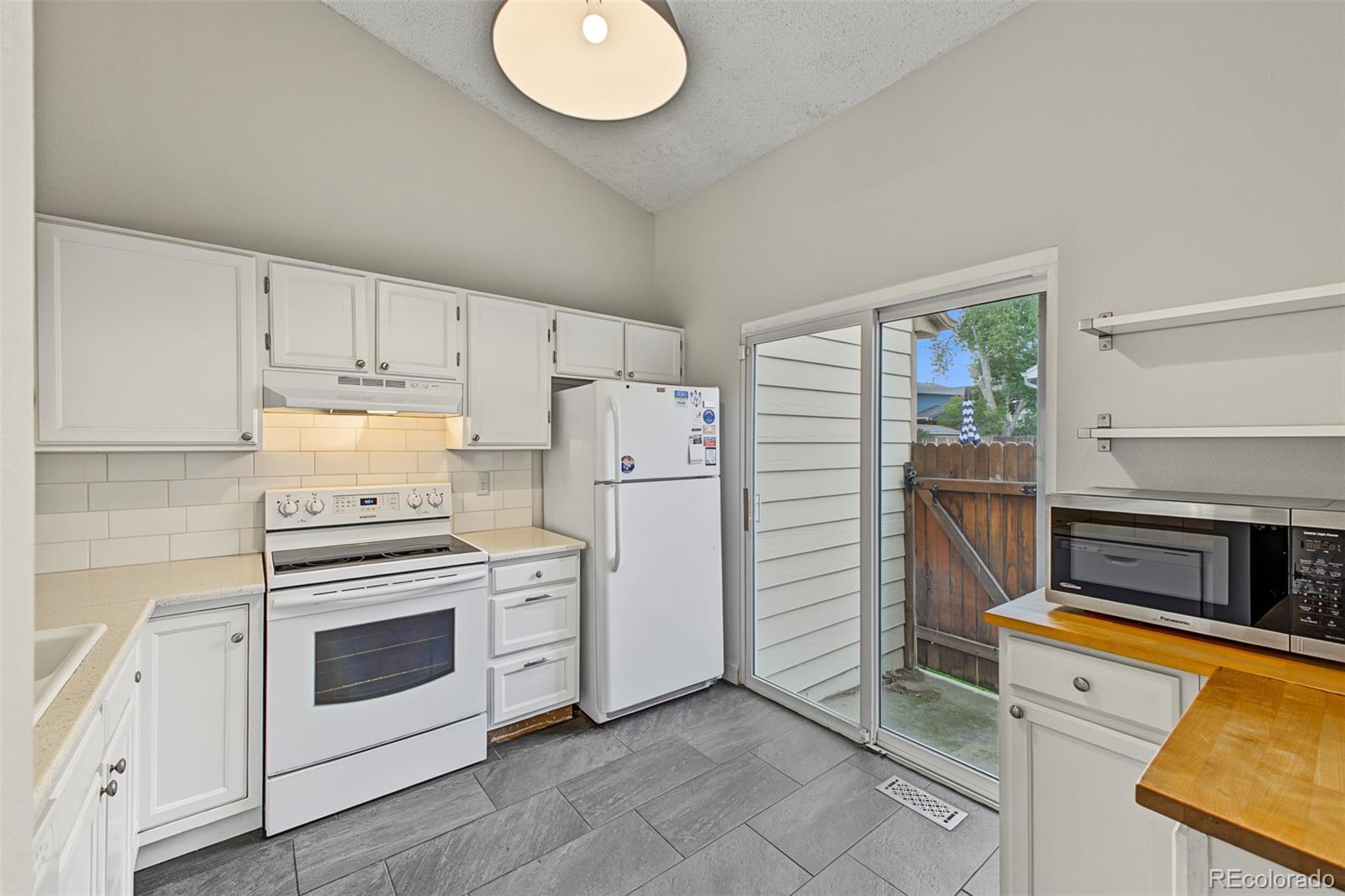 MLS Image #13 for 8430  sassafras drive,colorado springs, Colorado