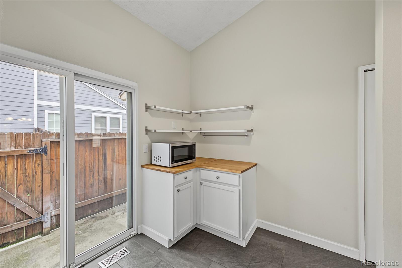 MLS Image #14 for 8430  sassafras drive,colorado springs, Colorado