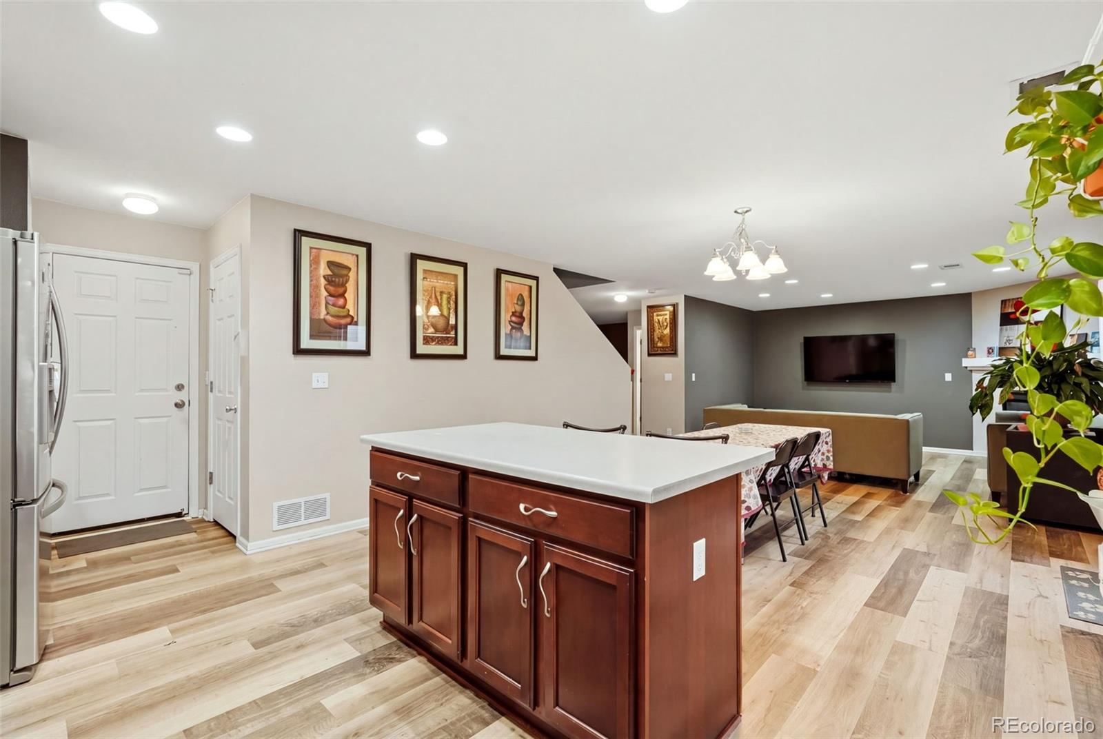 MLS Image #6 for 5378  laredo court,denver, Colorado