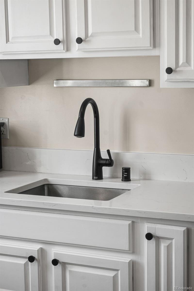 MLS Image #15 for 1254  krameria street,denver, Colorado