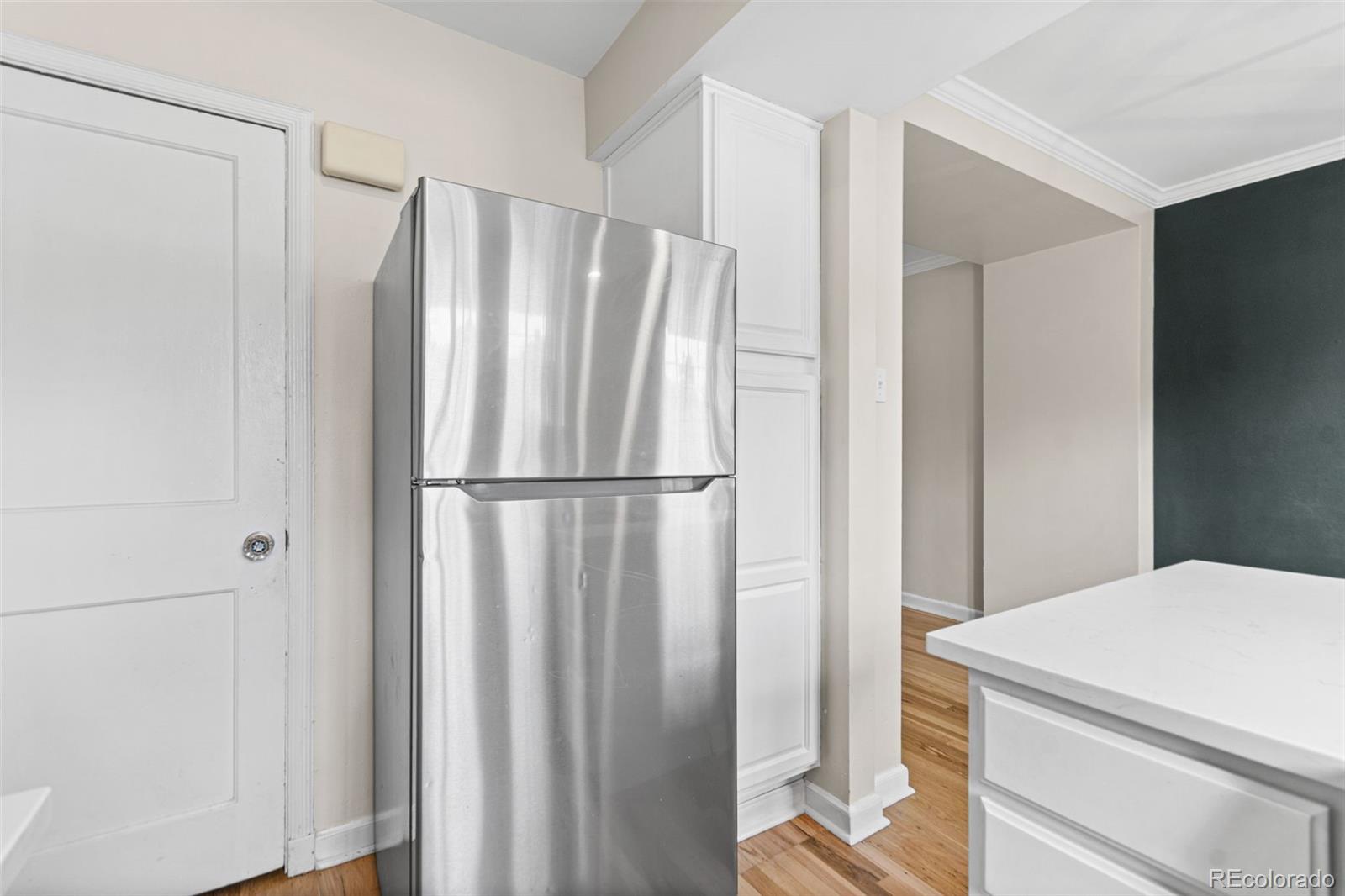 MLS Image #18 for 1254  krameria street,denver, Colorado