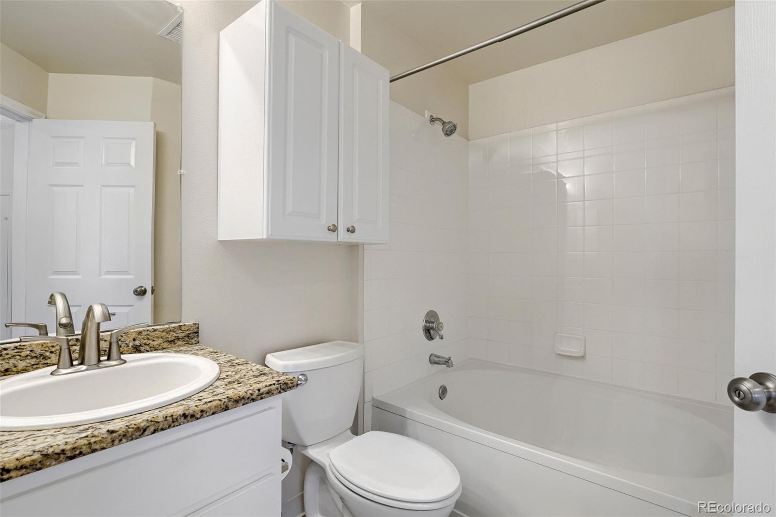 MLS Image #11 for 12914  ironstone way 204,parker, Colorado
