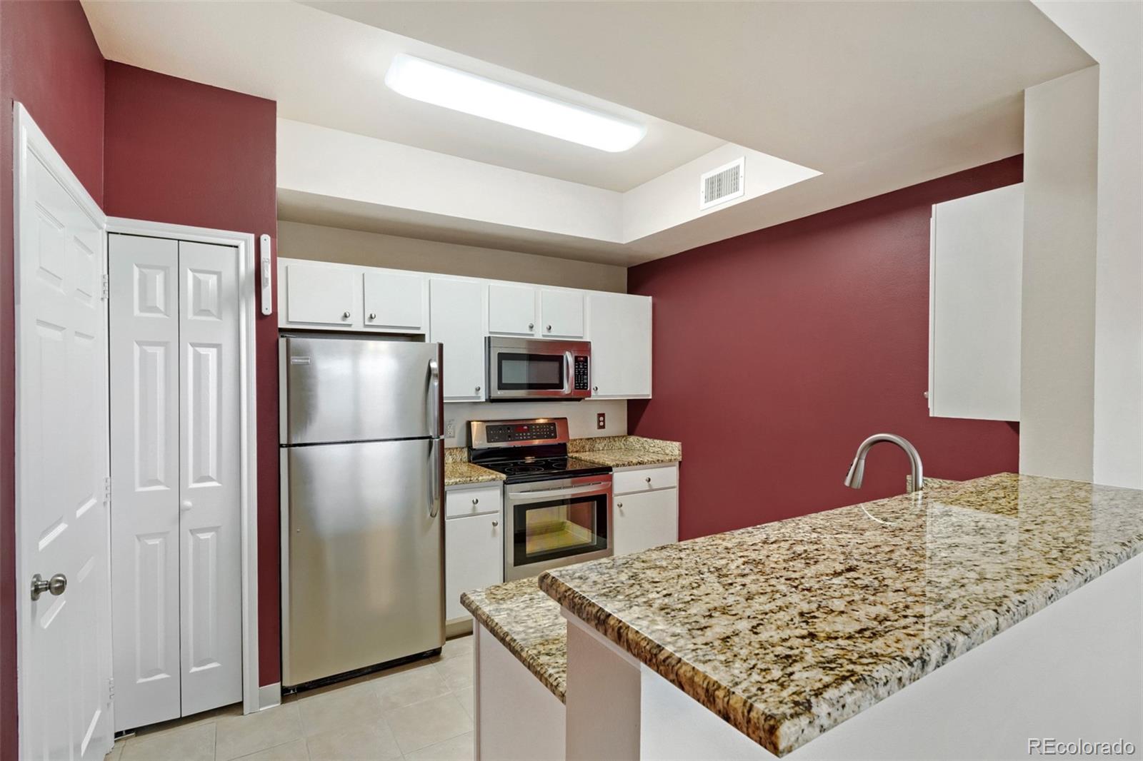 MLS Image #7 for 12914  ironstone way 204,parker, Colorado