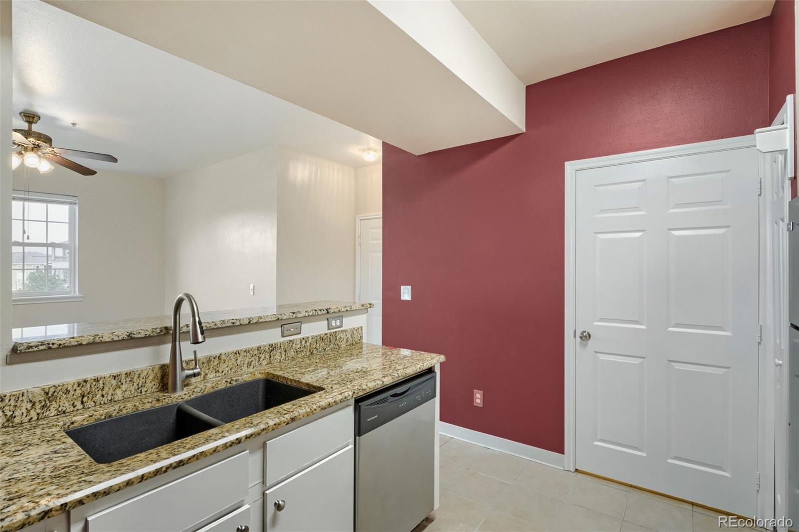 MLS Image #9 for 12914  ironstone way 204,parker, Colorado