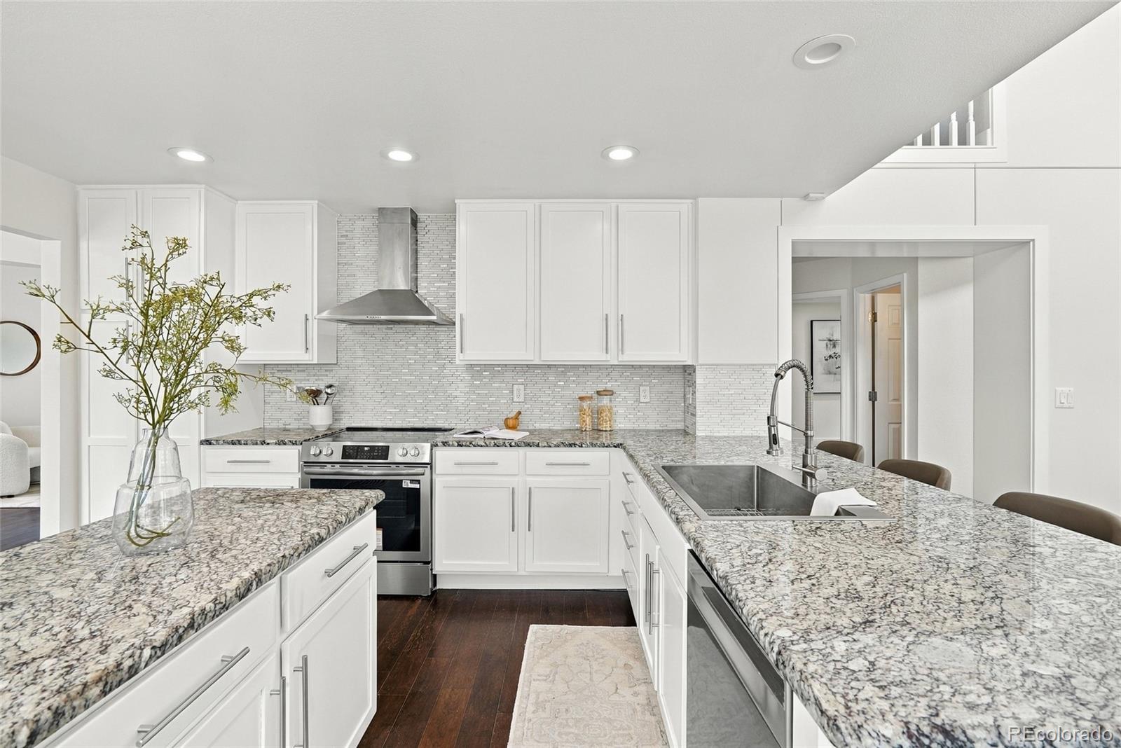 MLS Image #11 for 5070 s olathe ,centennial, Colorado