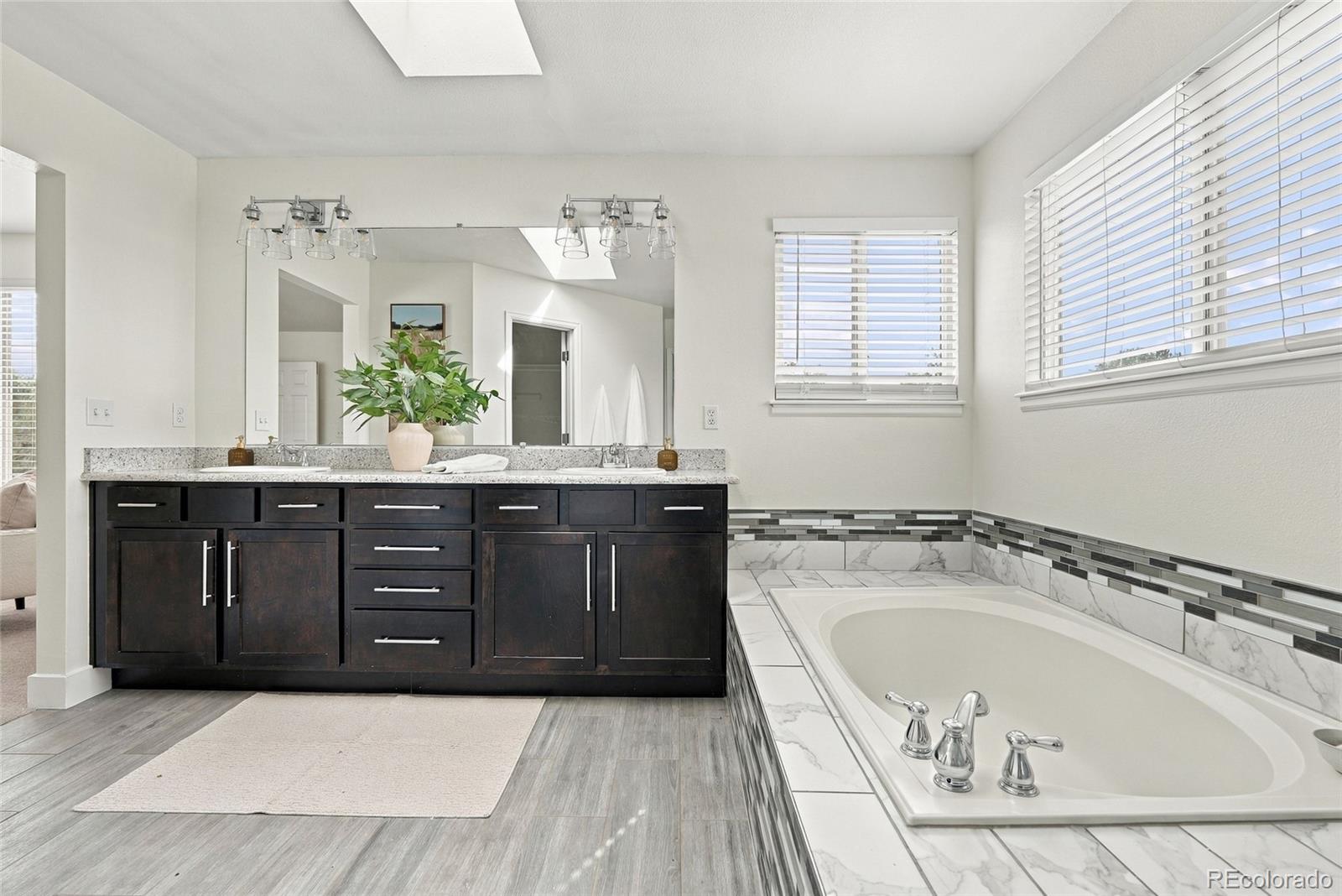 MLS Image #28 for 5070 s olathe ,centennial, Colorado