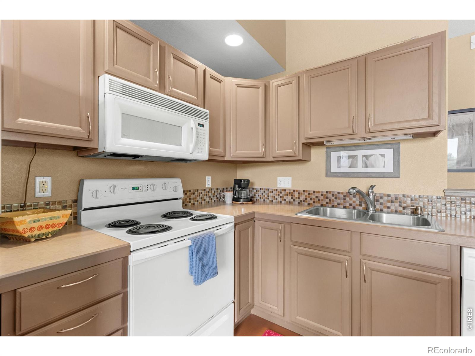 MLS Image #14 for 635  gooseberry drive,longmont, Colorado
