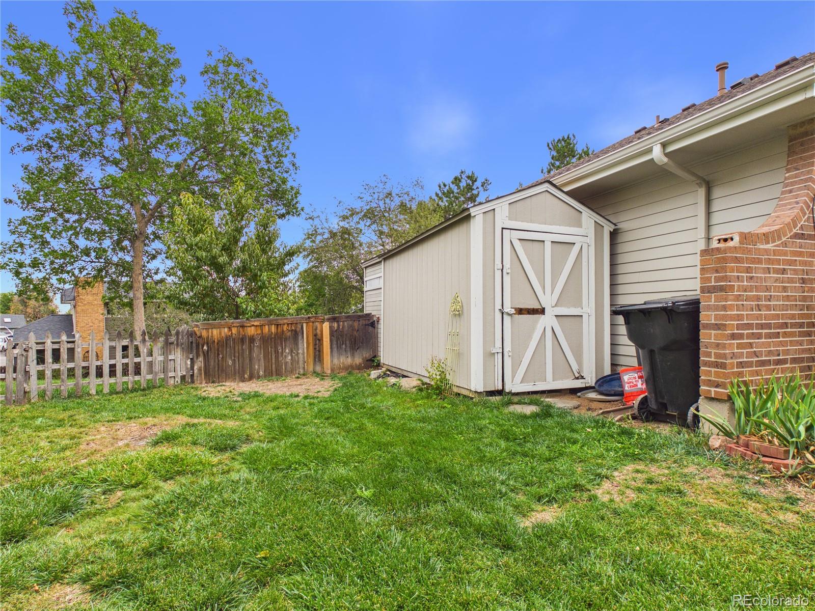 MLS Image #3 for 6414 s lee court,littleton, Colorado