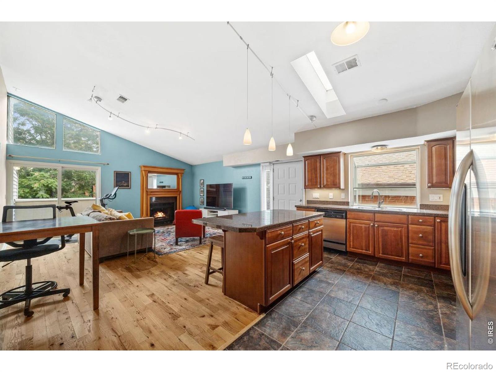 MLS Image #1 for 1445  adams street 3,denver, Colorado