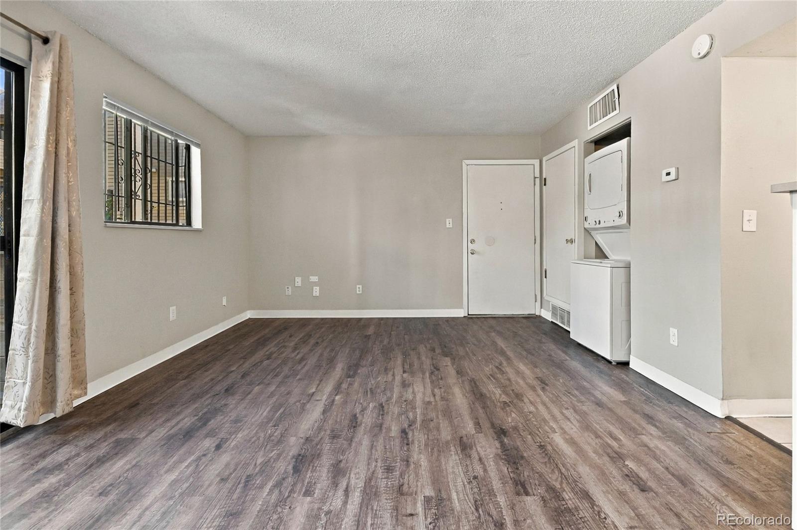 MLS Image #5 for 3100 s federal boulevard 116,denver, Colorado
