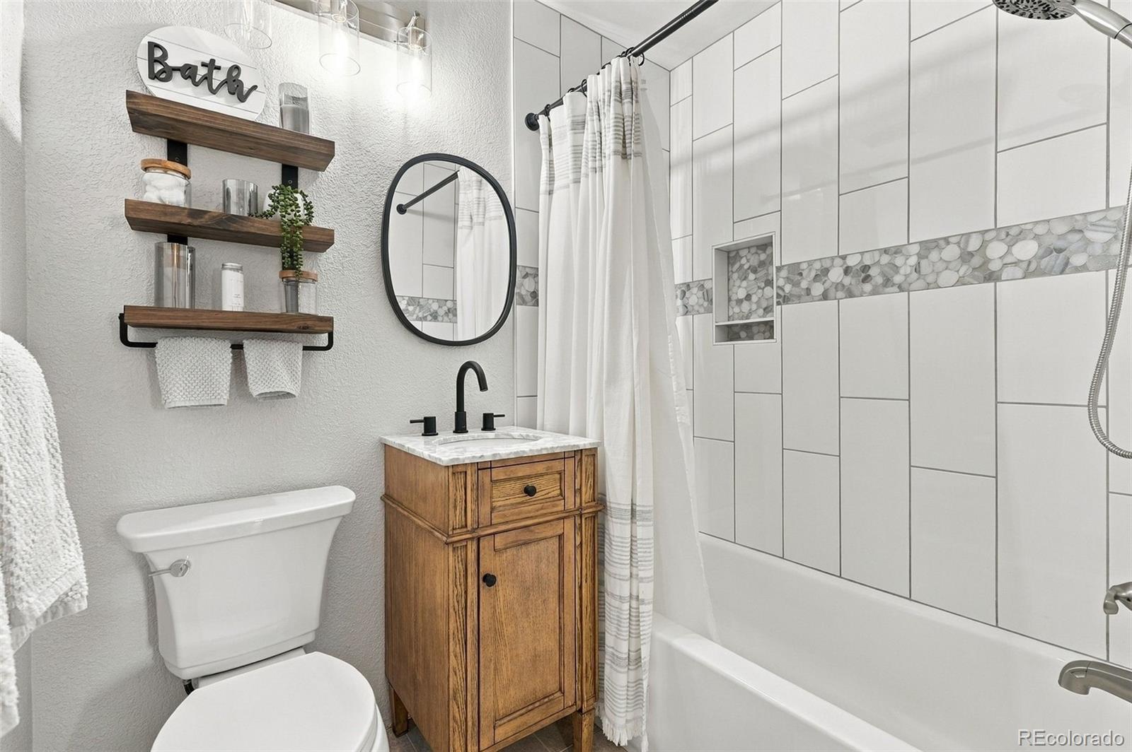 MLS Image #17 for 13488 w 25th place,golden, Colorado