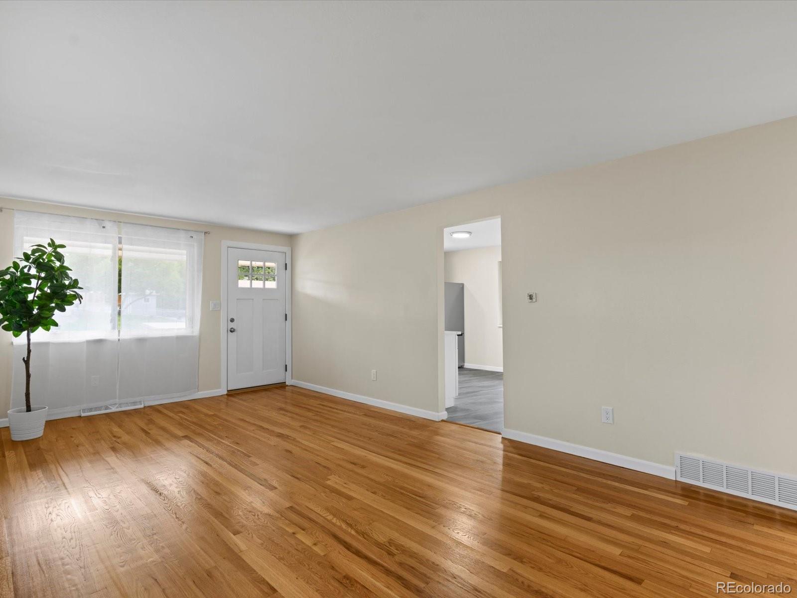 MLS Image #10 for 2506  moore street,lakewood, Colorado