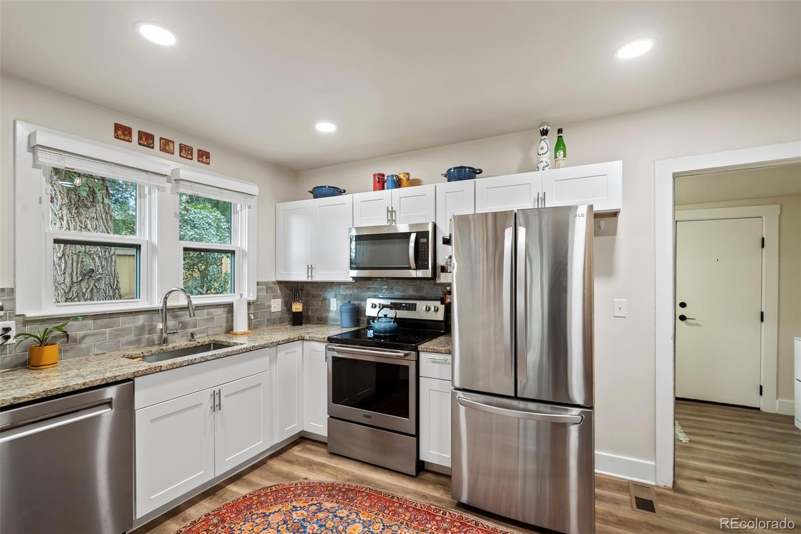 MLS Image #11 for 528 s 26th street,colorado springs, Colorado