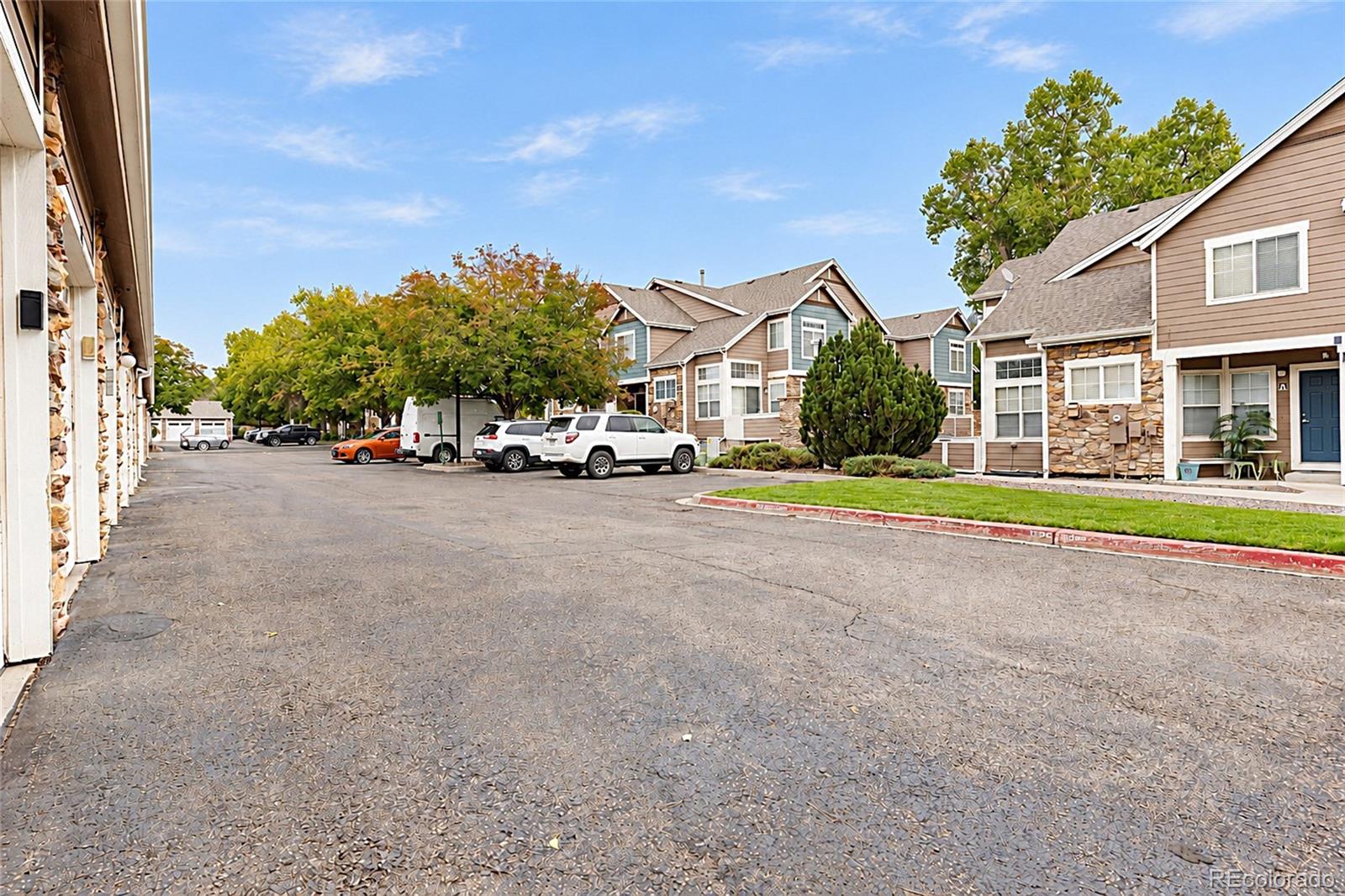 MLS Image #3 for 13203  holly street,thornton, Colorado