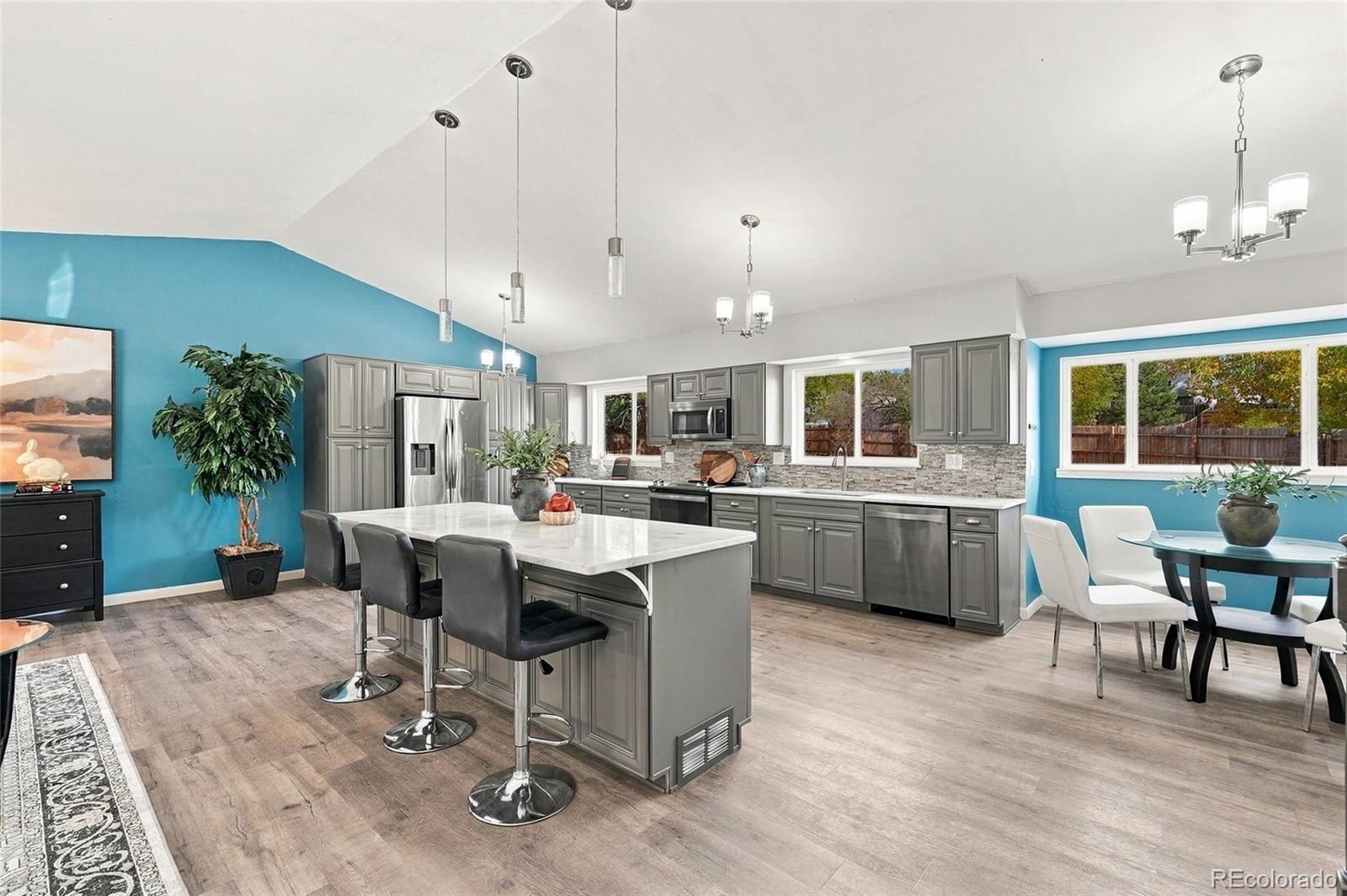 MLS Image #11 for 7742 s penrose court,littleton, Colorado