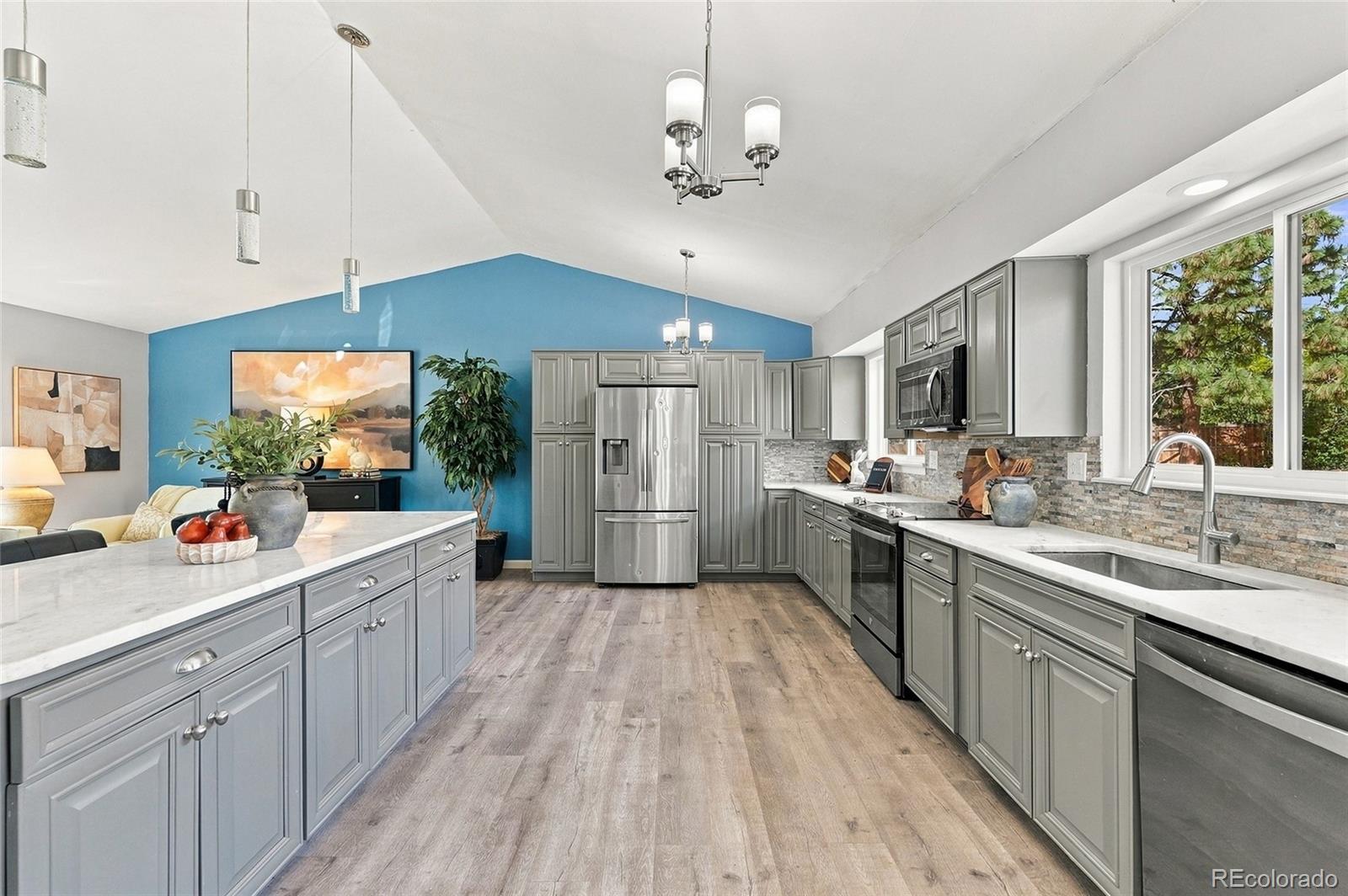 MLS Image #12 for 7742 s penrose court,littleton, Colorado