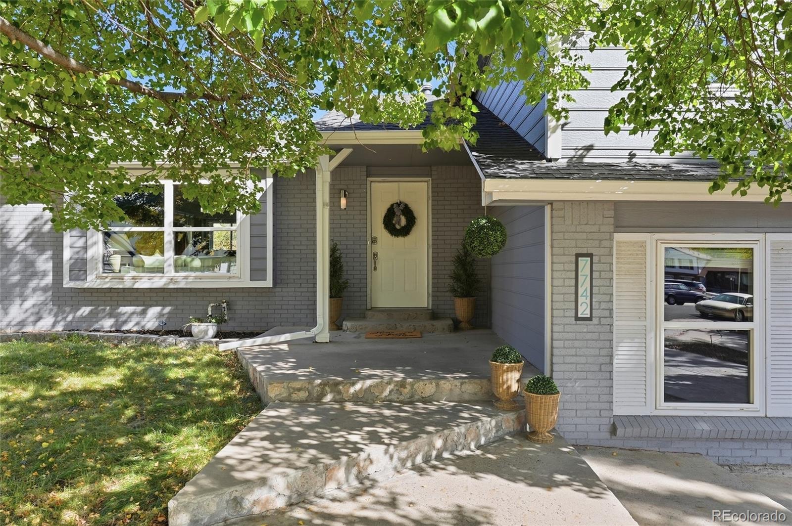 MLS Image #3 for 7742 s penrose court,littleton, Colorado