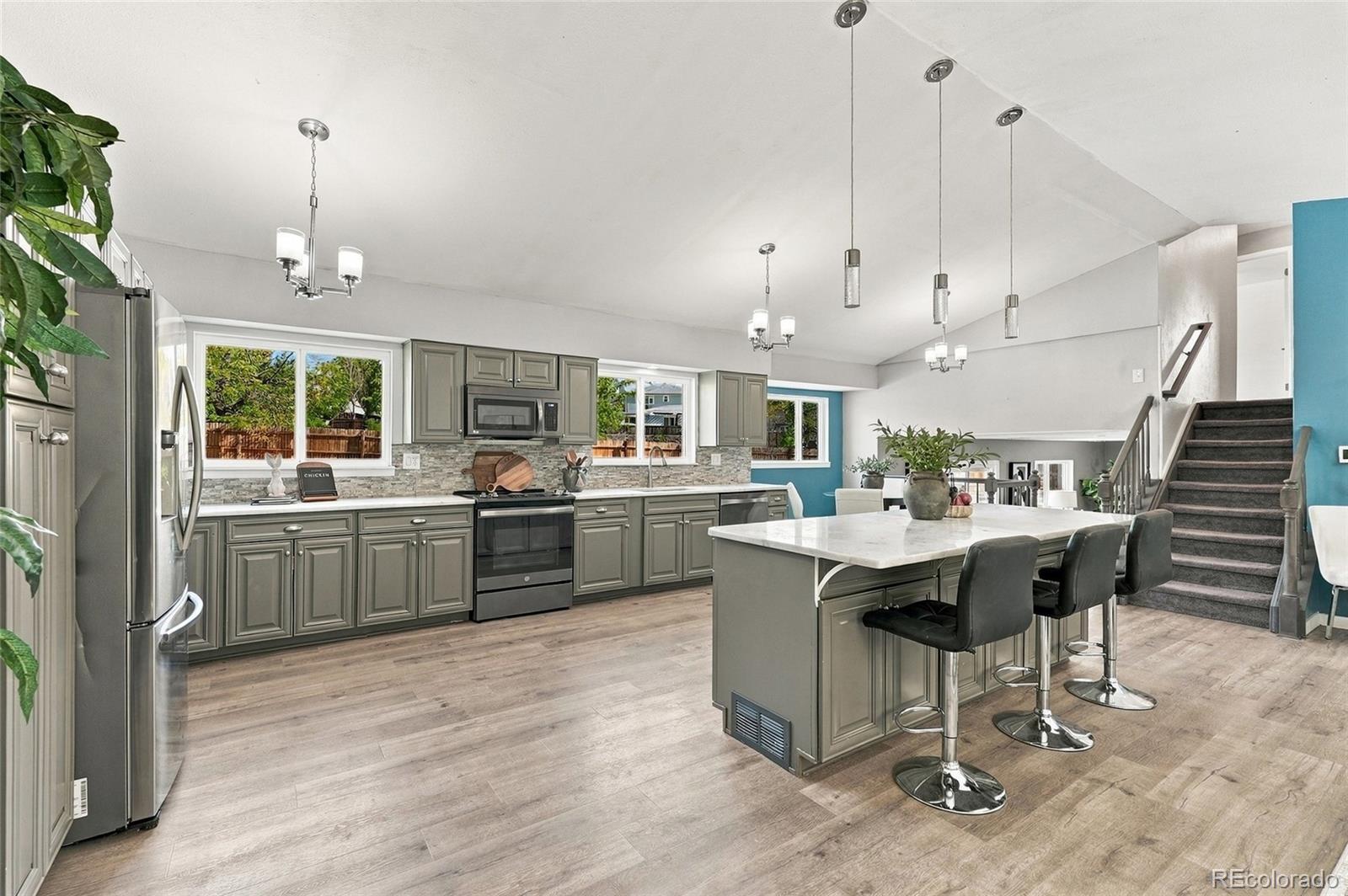 MLS Image #8 for 7742 s penrose court,littleton, Colorado