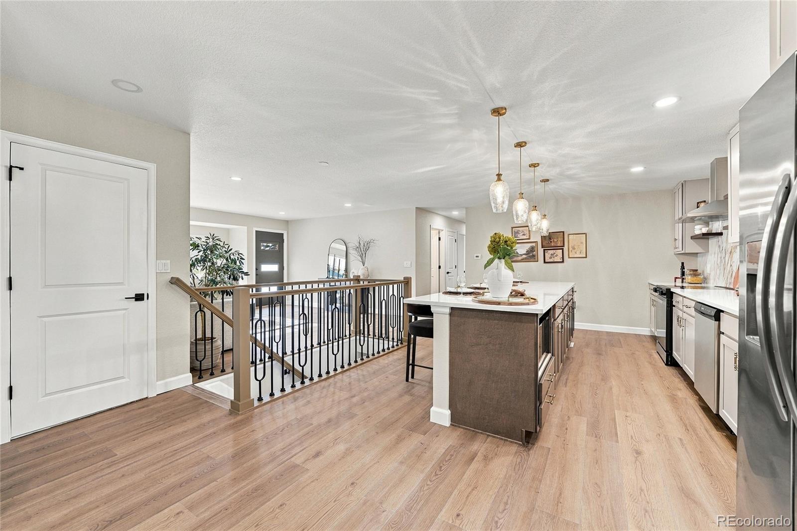 MLS Image #11 for 2012 s yank way,lakewood, Colorado