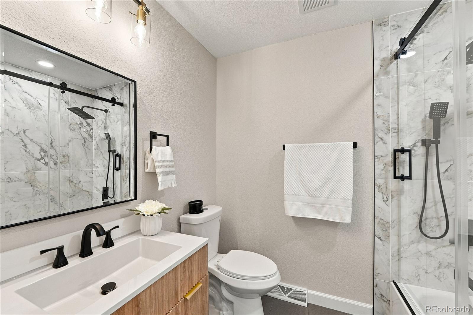 MLS Image #19 for 2012 s yank way,lakewood, Colorado