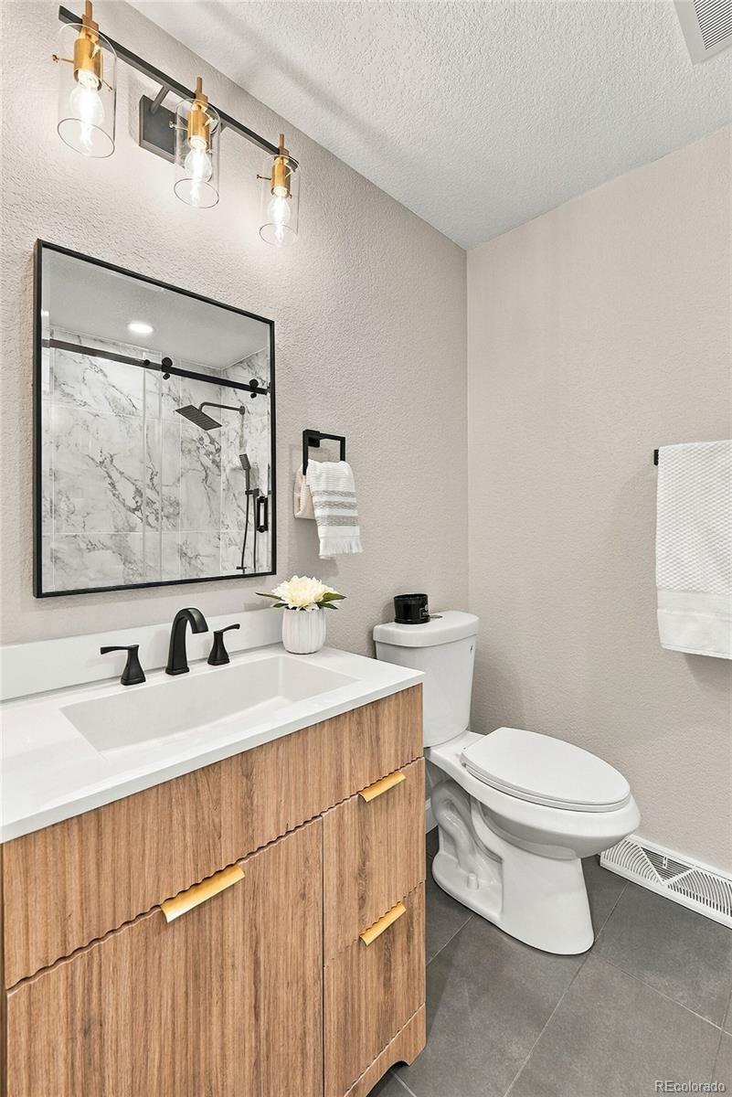 MLS Image #20 for 2012 s yank way,lakewood, Colorado