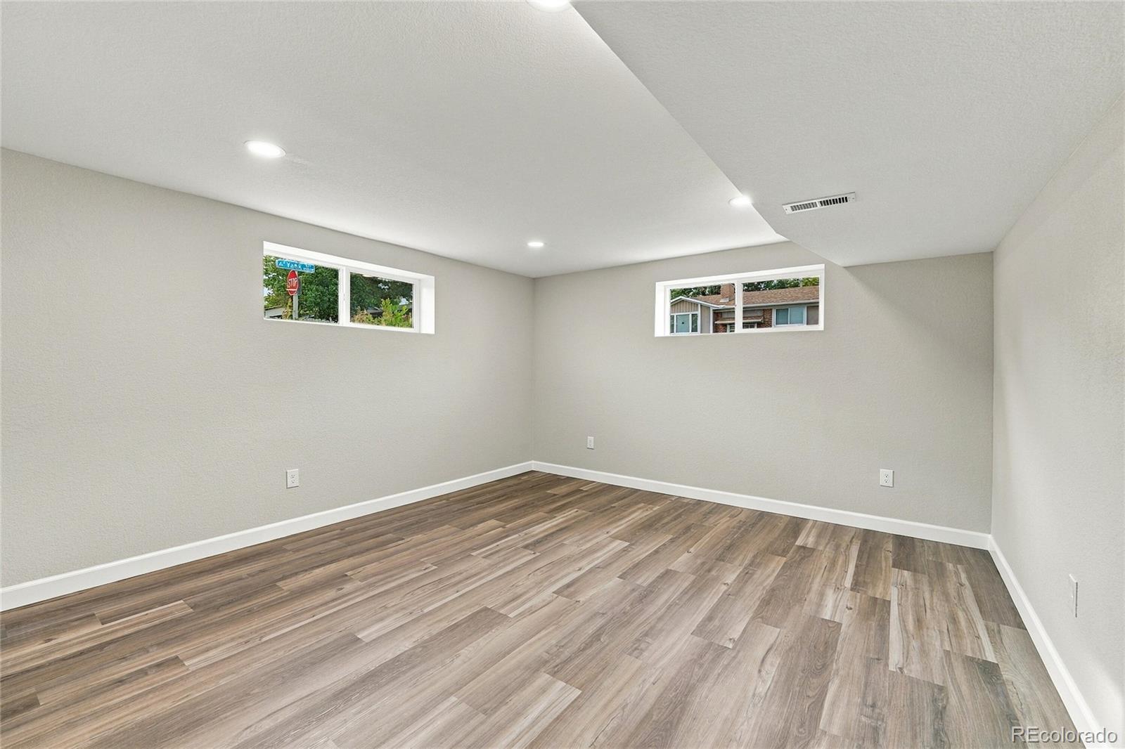 MLS Image #24 for 2012 s yank way,lakewood, Colorado