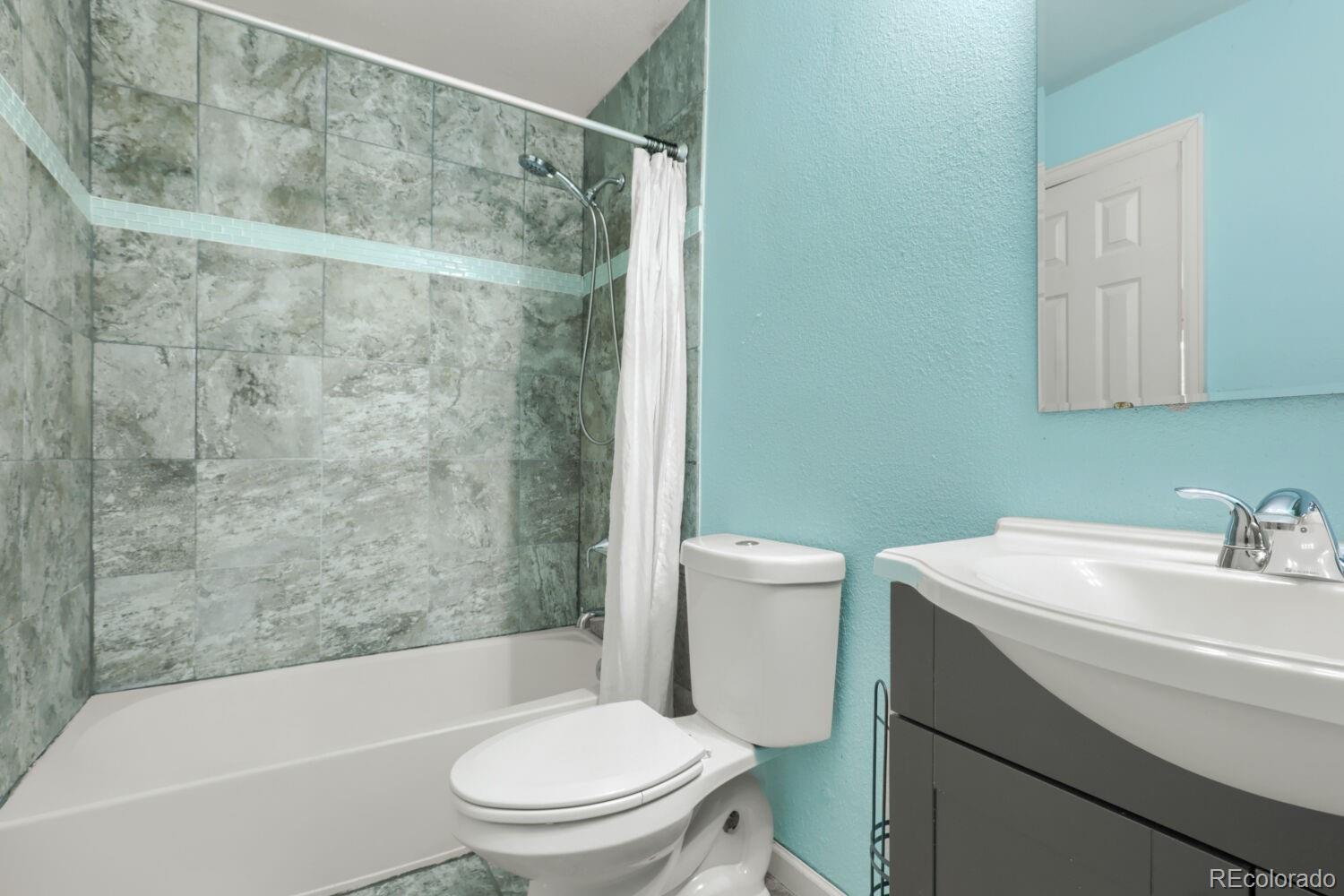 MLS Image #11 for 5151  crown boulevard,denver, Colorado