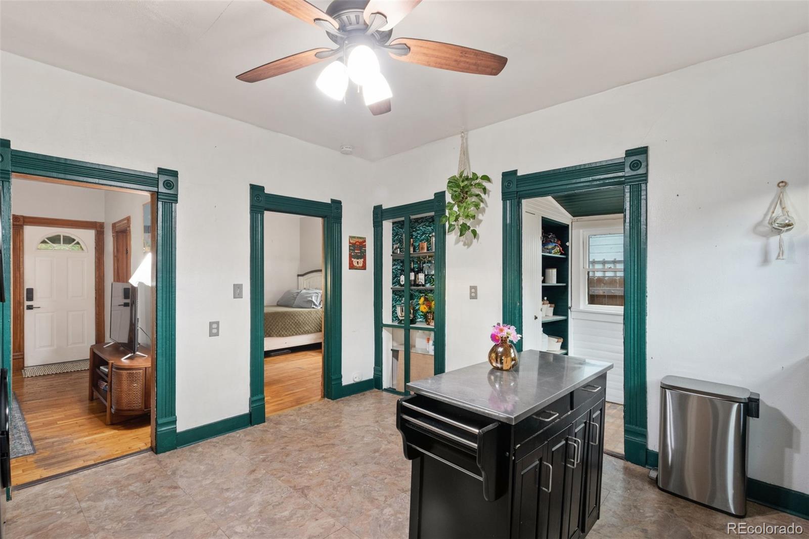 MLS Image #18 for 1617 w cucharras street,colorado springs, Colorado