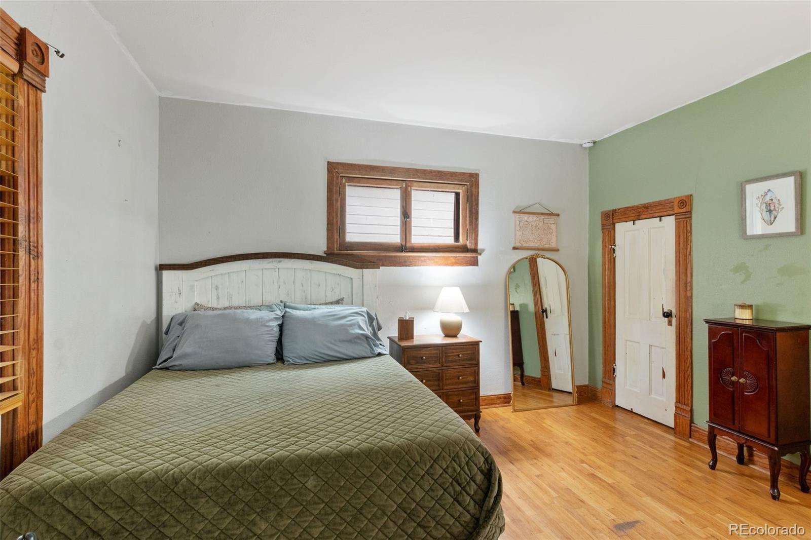 MLS Image #22 for 1617 w cucharras street,colorado springs, Colorado