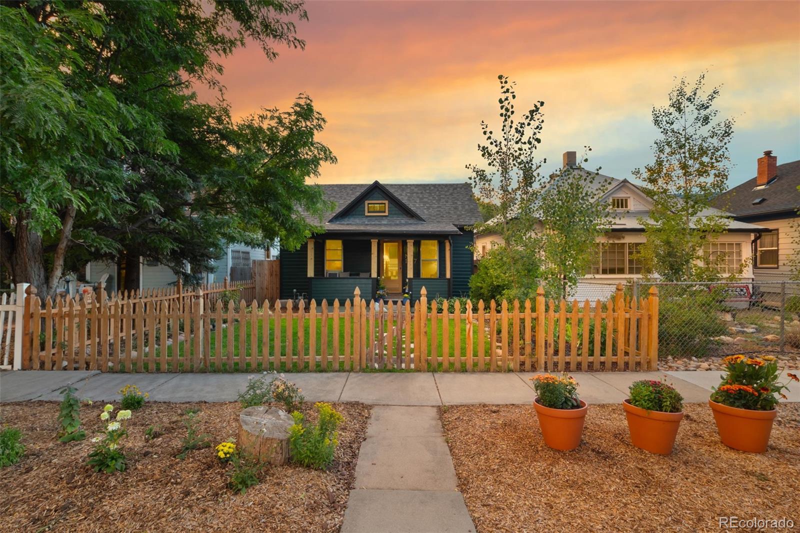 MLS Image #9 for 1617 w cucharras street,colorado springs, Colorado