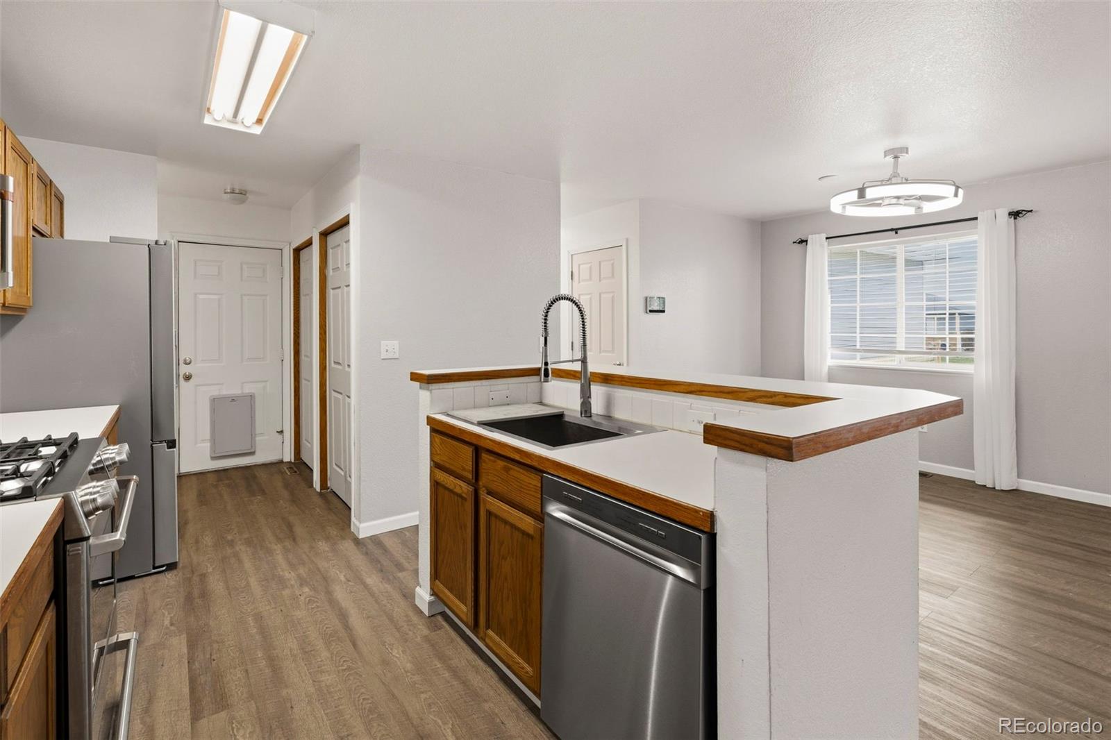 MLS Image #13 for 906  greenwood court,fort lupton, Colorado