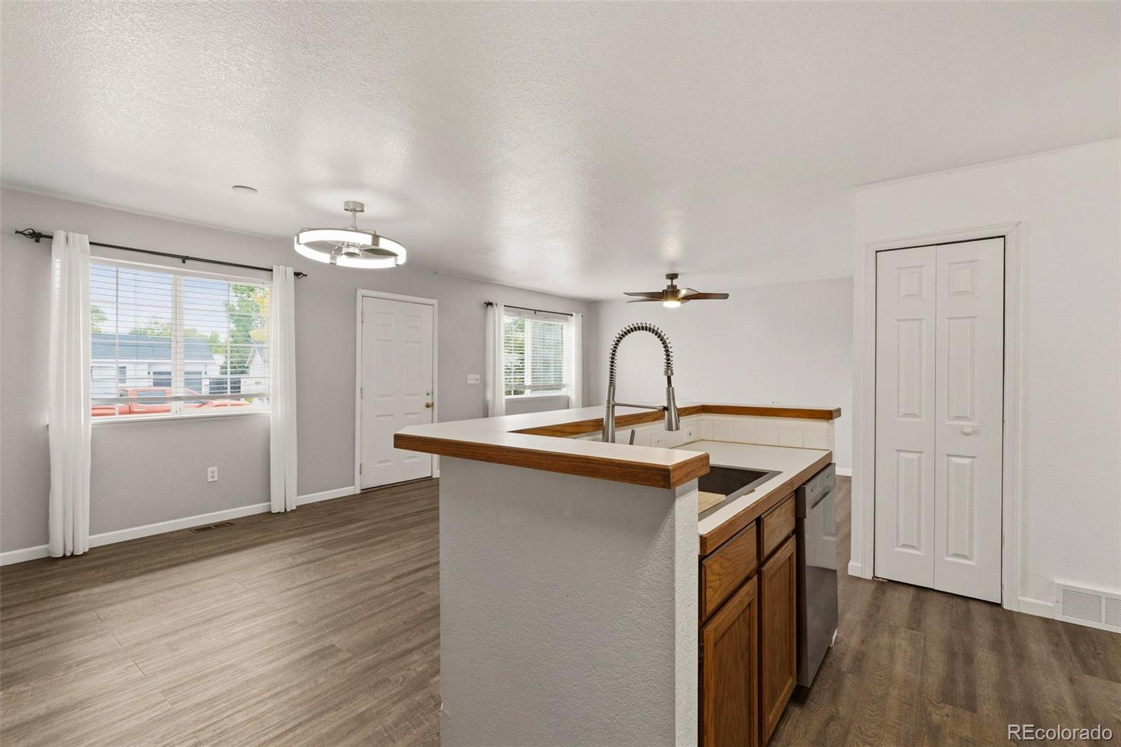 MLS Image #15 for 906  greenwood court,fort lupton, Colorado
